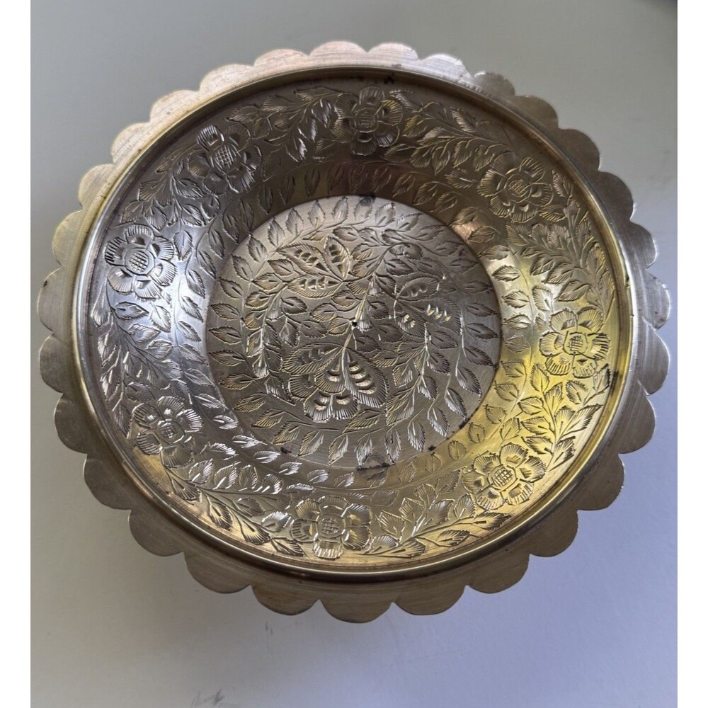 Vintage SOLID Brass Etched Asian Floral Design Trinket Dish 6” India READ